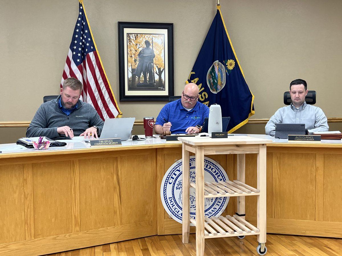 City Commissioners approved two resolutions helping move forward the plans for the Paschal&#8217;s Landing apartments being developed by GW Weld and Dustin Baker.&#160;