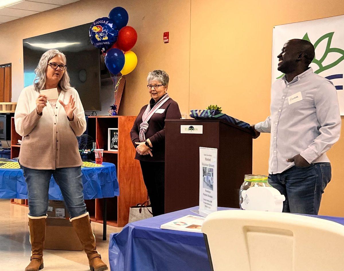 Pam Schmeck speaks about her gratitude for City Manager Barack Matite at the Senior Foundation&#8217;s Friday Fun Fellowship. Matite has been with the city since 2012, and Schmeck has worked with him since the beginning of his term.