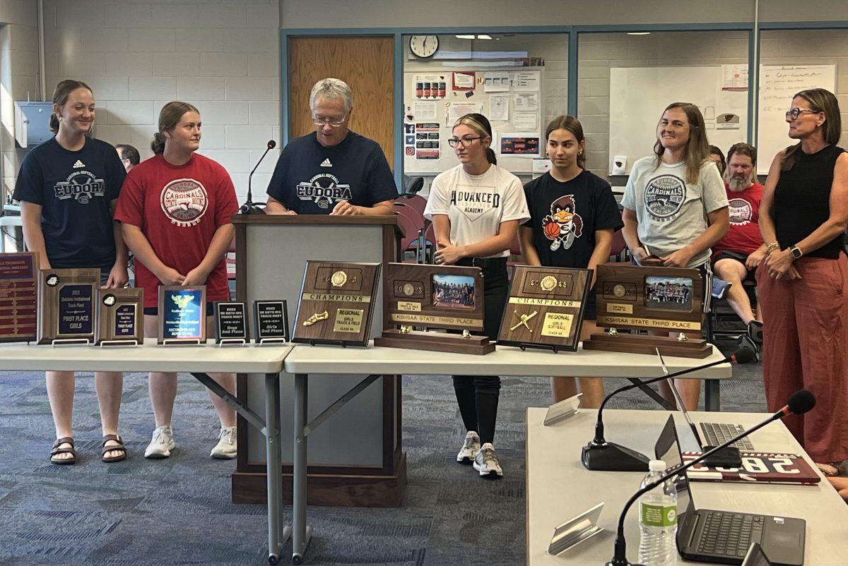 The school board recognized students who qualified for state track, softball, golf, and speech and debate at Thursday&#8217;s meeting. Emiri White placed sixth place at state speech and debate, Ty Deterding placed 14th for golf, softball placed third, boys track and field placed sixth and girls track and field placed third.&#160;