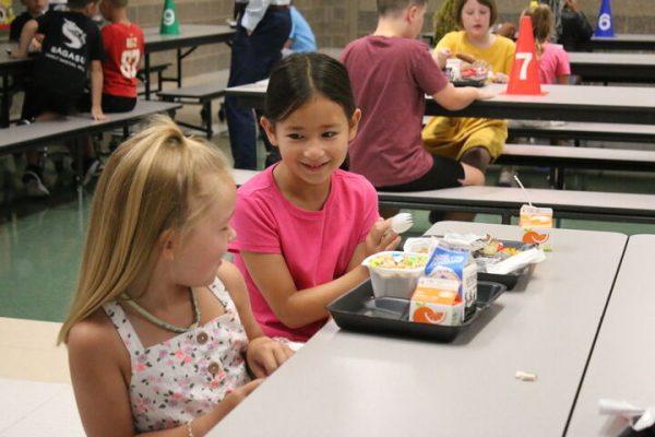 FILE PHOTO. Elementary students eat school breakfast. 