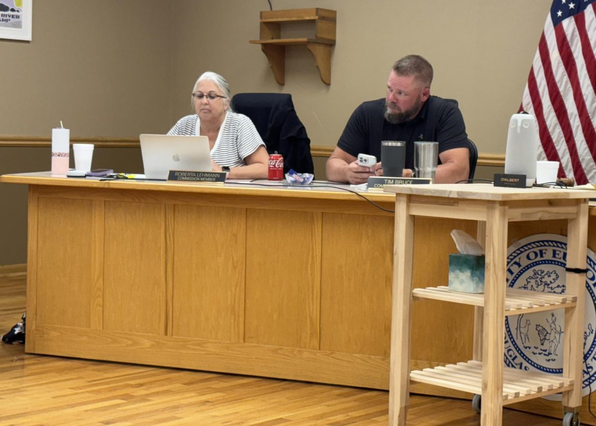 City approves new performance agreement for apartment complexes