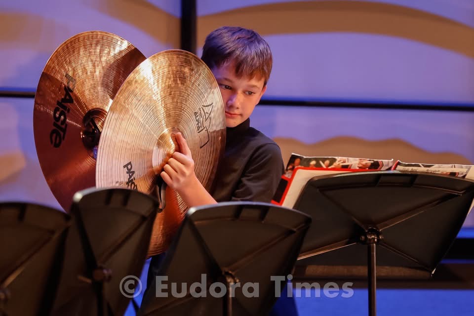 Middle school performs fall concert