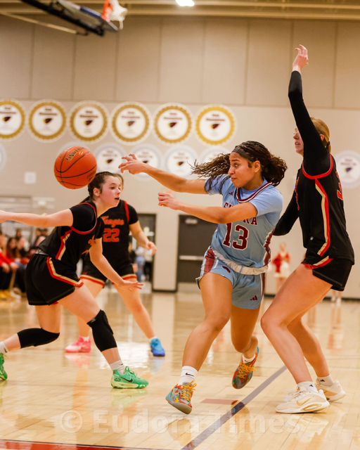 Tongie takedown: Cardinals come up with pair of wins
