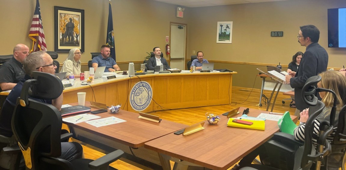 City Manager Zack Daniel speaks to the City Commission during a meeting Monday. The commission voted to allow people to use UTVs on city roads with a new registration process. 
