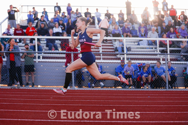 Track teams finish second in Cardinal Relays